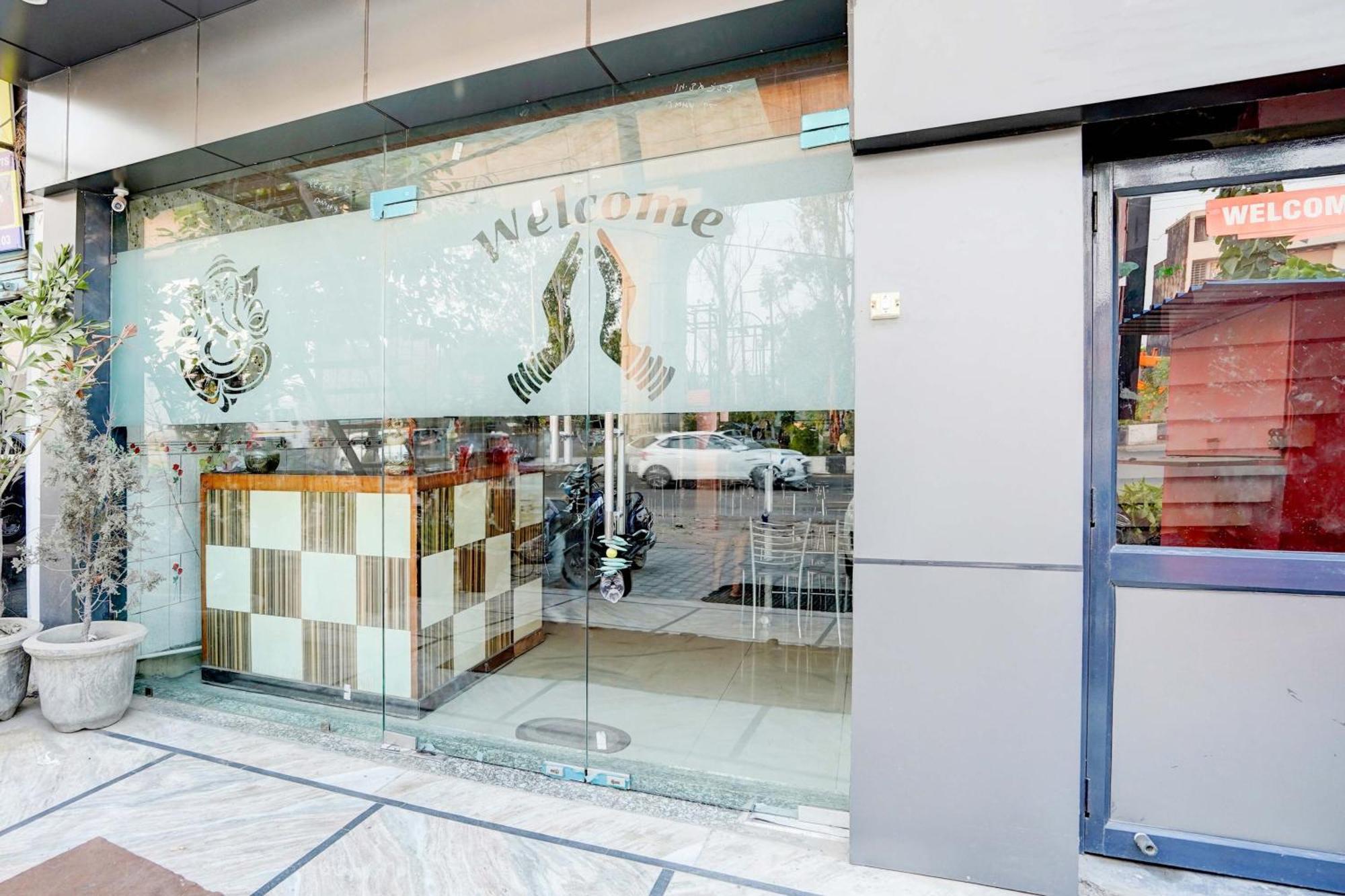 Hotel O Sangam Мератх Экстерьер фото